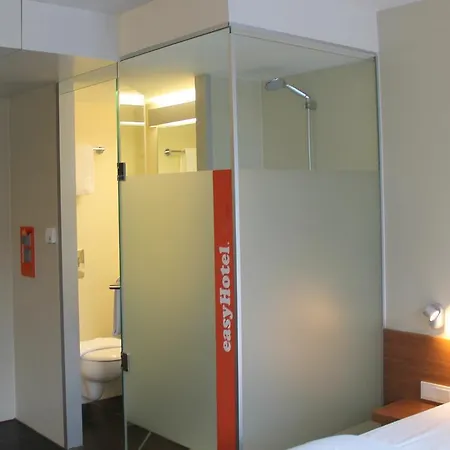 Ξενοδοχείο Easyhotel Frankfurt City Center 2*