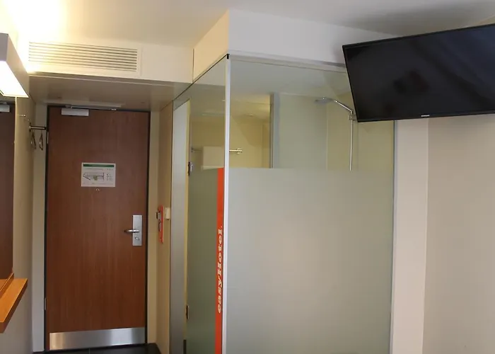 Easyhotel Frankfurt City Center 2* Frankfurt am Main